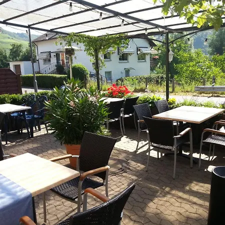 Гостевой дом Zur Bruecke 3*