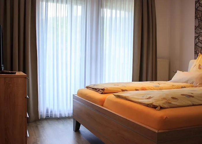 Zur Bruecke Casa de hóspedes