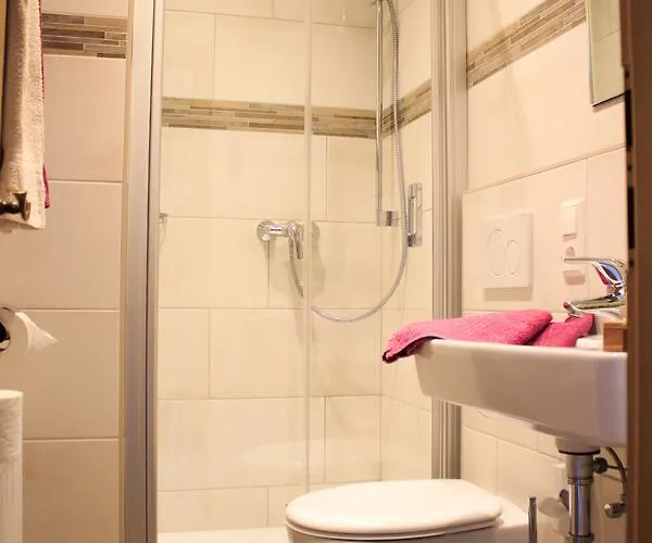 Zur Bruecke 3* Senheim